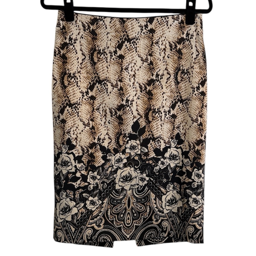 🌻 White House Black Market Snake And Floral Print Pencil Skirt